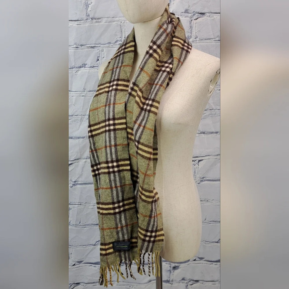 Burberry Vintage Scarf Nova Check 100% Cashmere England 90s Y2K 60" x 12" - Picture 13 of 16